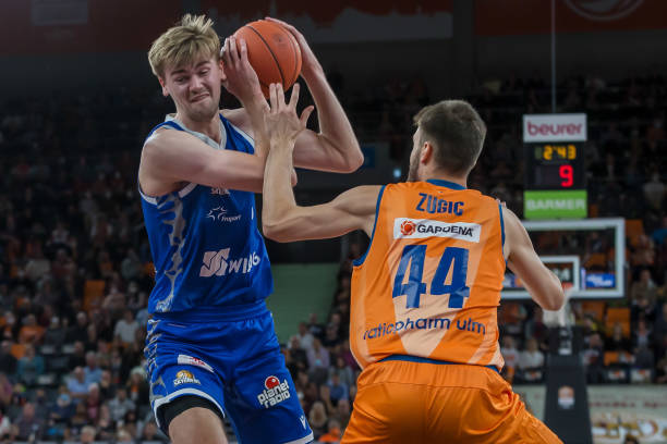 速传球和积 速传球和积