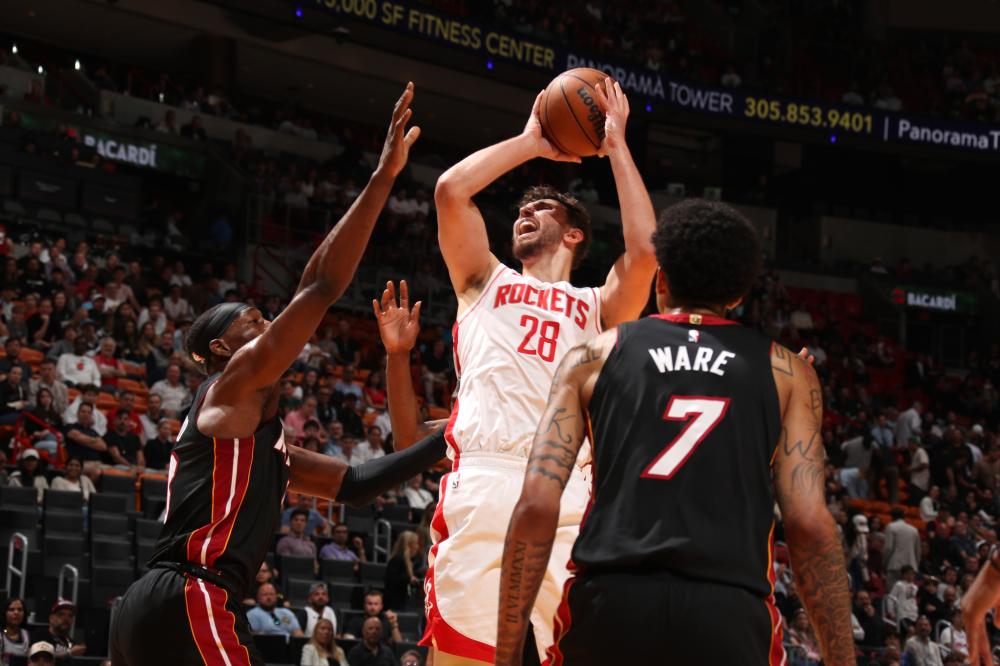 队依然拥有 队依然拥有