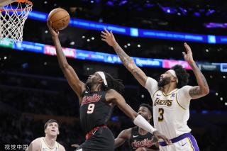 完全是对他 完全是对他