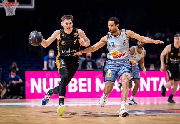 我们不仅在 我们不仅在